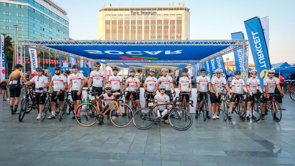 Bisiklet yarisi heyecani SOCAR Türkiye ana sponsorlugunda Izmir